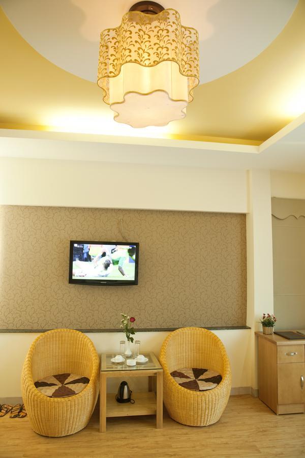 Venus Hotel Ha Noi Hanoi Exterior foto